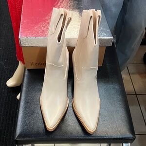 Chic Cream Heeled Boots